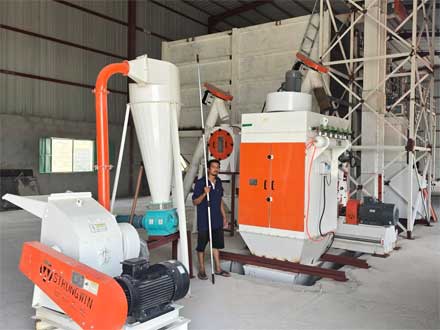 强福机械32型颗粒饲料生产线安装阿曼项目