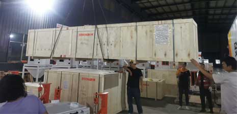 250饲料生产机械发往厄瓜多尔
