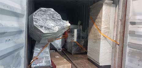 强福生产干法60成套饲料膨化设备发往马达加斯加
