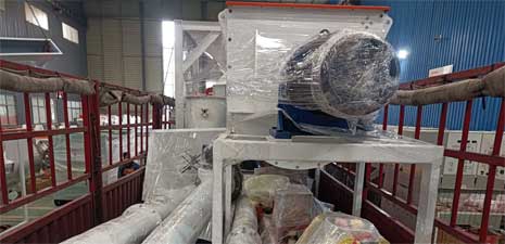 强福机械420型饲料颗粒线发往新疆